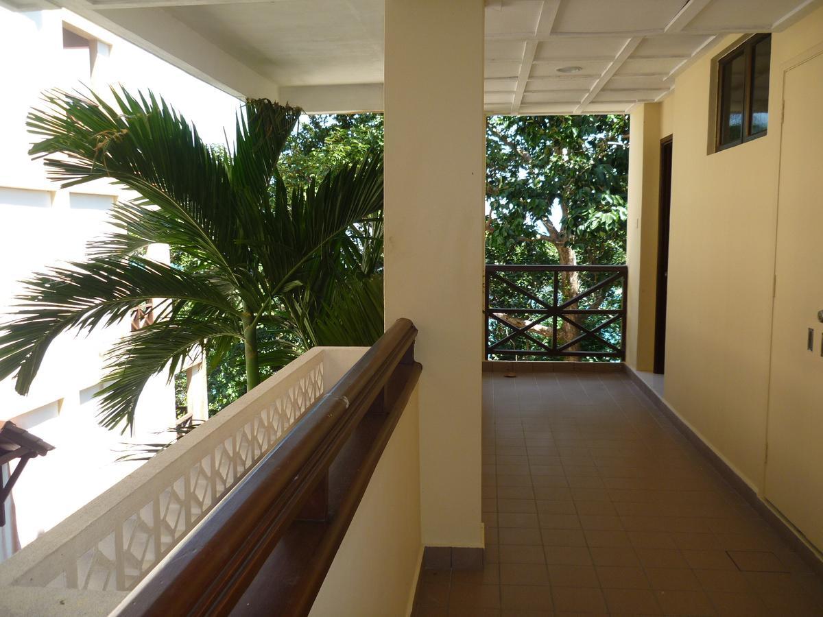 Selesa Tioman -Home Stay Apartments Kampung Genting Экстерьер фото