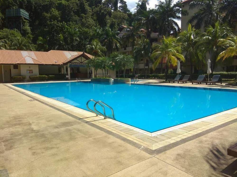 Selesa Tioman -Home Stay Apartments Kampung Genting Экстерьер фото